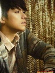 娱乐圈是处的男星,风华正茂，魅力无限